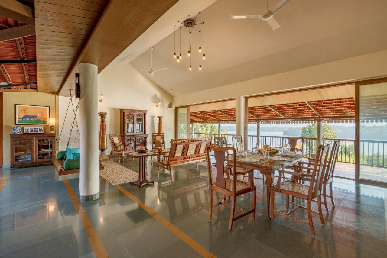 Saffronstays Anantham, Kamshet - Pet-Friendly Lakefront Villa With A Huge Verandah Nethersole Dam Exterior photo