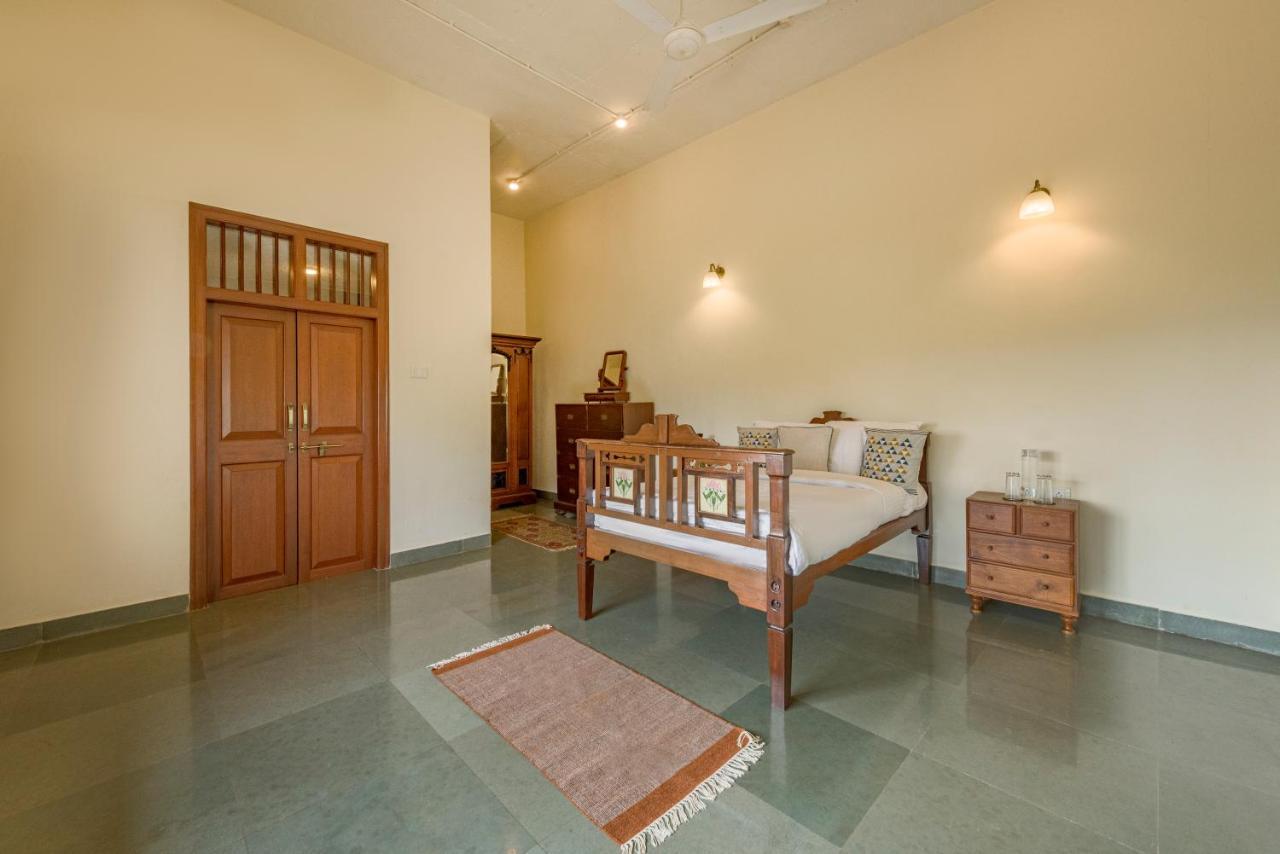Saffronstays Anantham, Kamshet - Pet-Friendly Lakefront Villa With A Huge Verandah Nethersole Dam Exterior photo