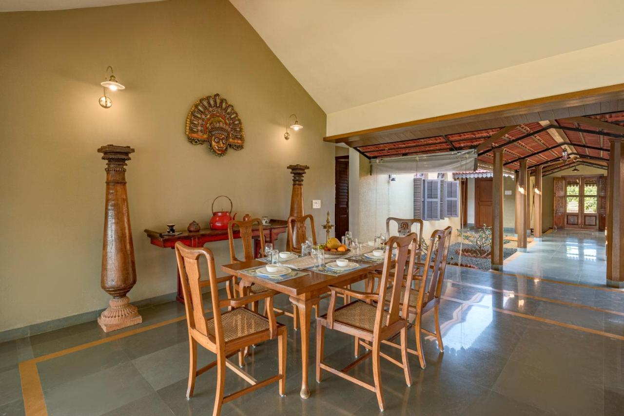Saffronstays Anantham, Kamshet - Pet-Friendly Lakefront Villa With A Huge Verandah Nethersole Dam Exterior photo
